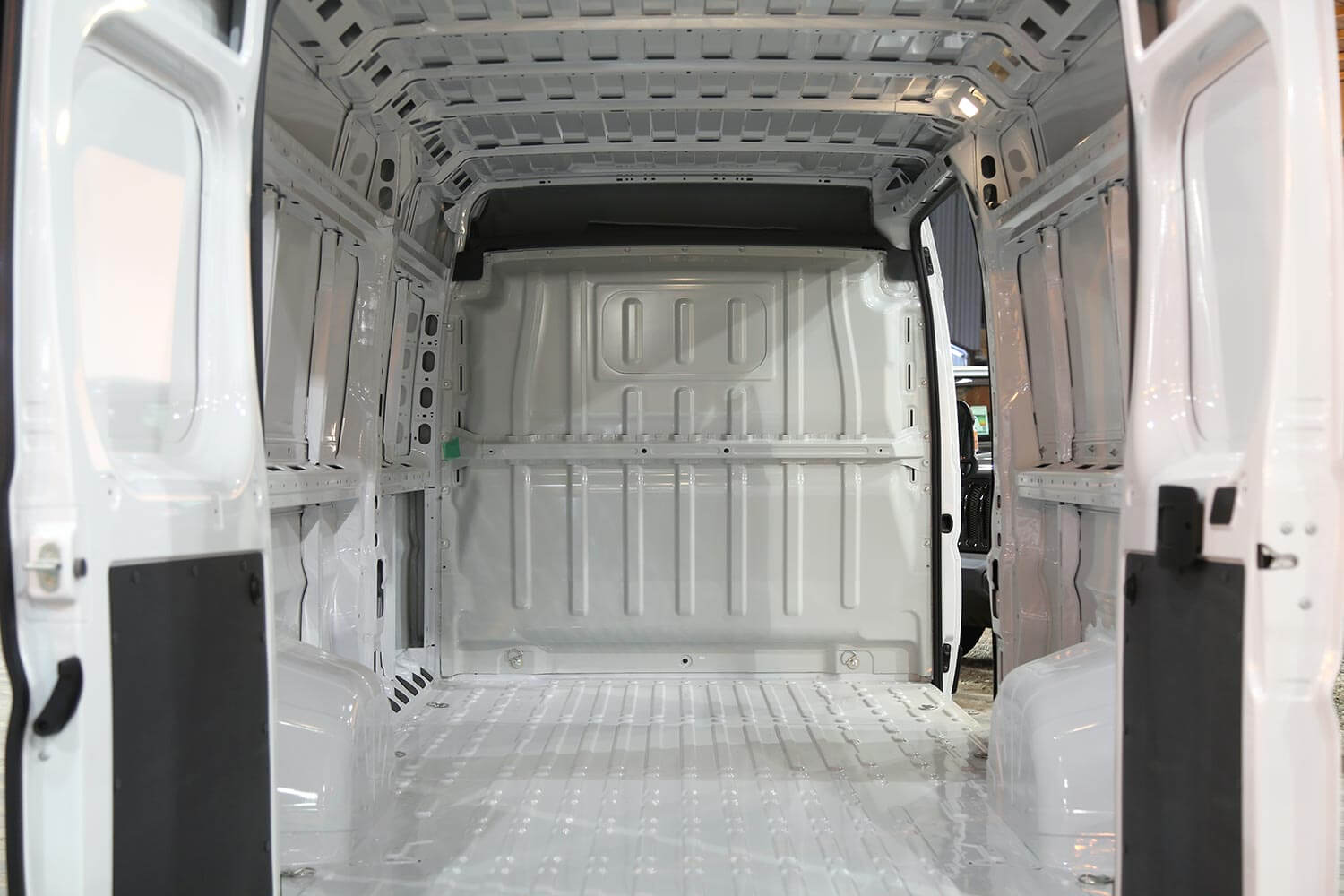 صورة داخلية للسيارة  فيات دوكاتو 35LH2 2021