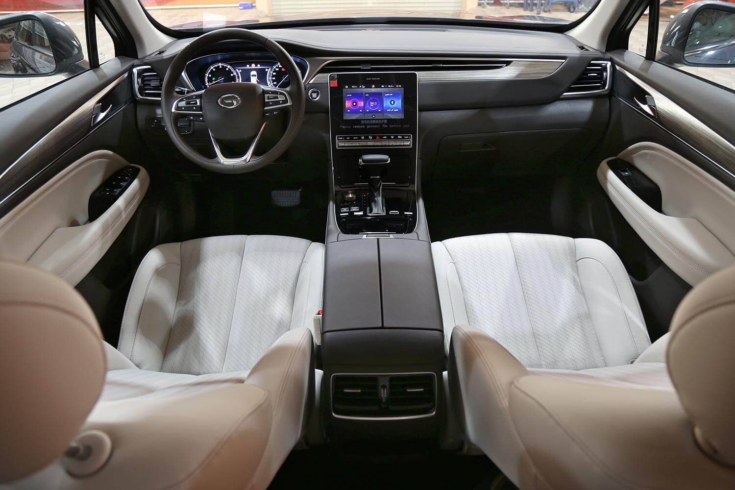 صورة داخلية للسيارة  جي إيه سي GS5 GE 2021
