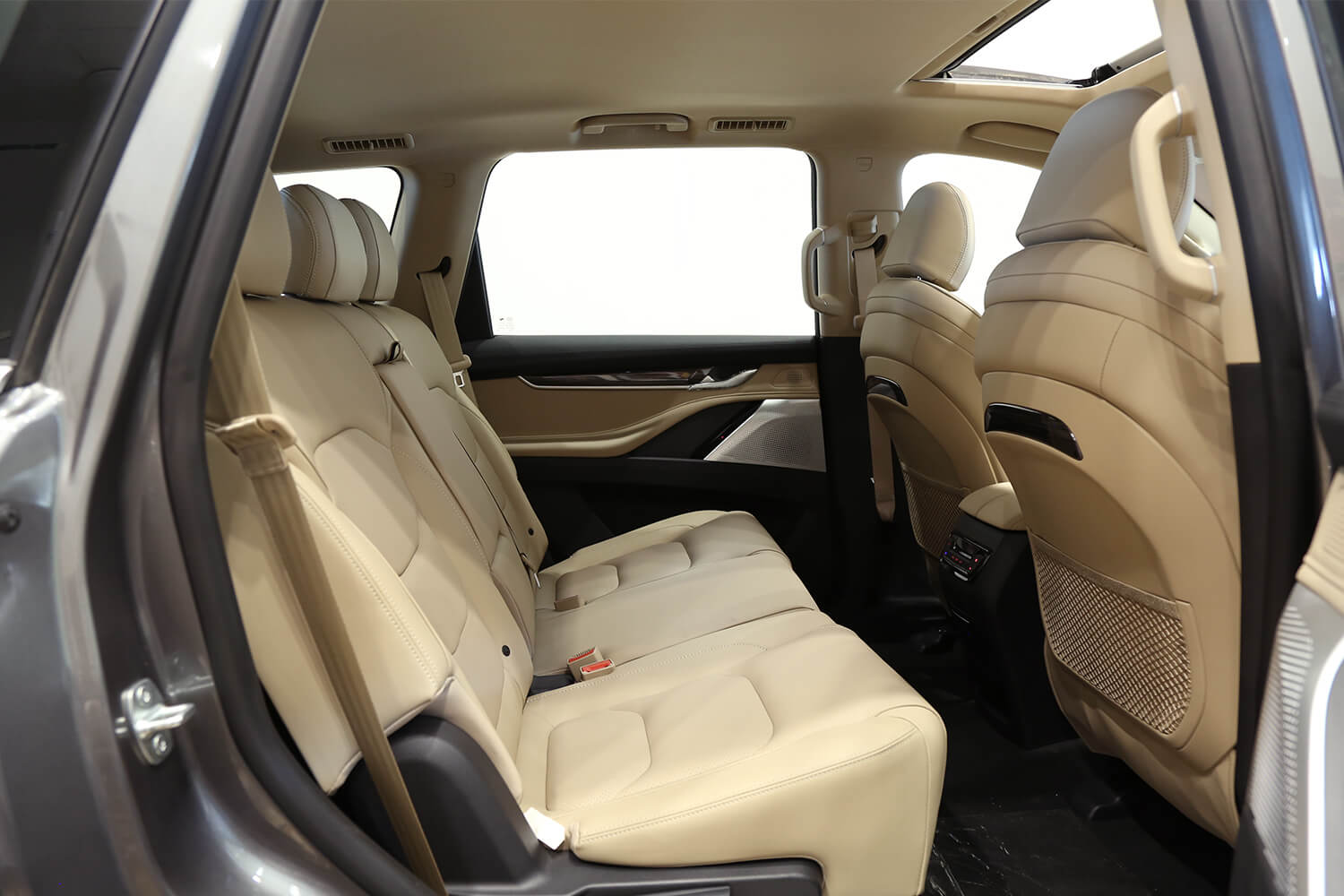 Interior Image for  Saic Motor D90-MAXUS Luxury-Prestige 2020