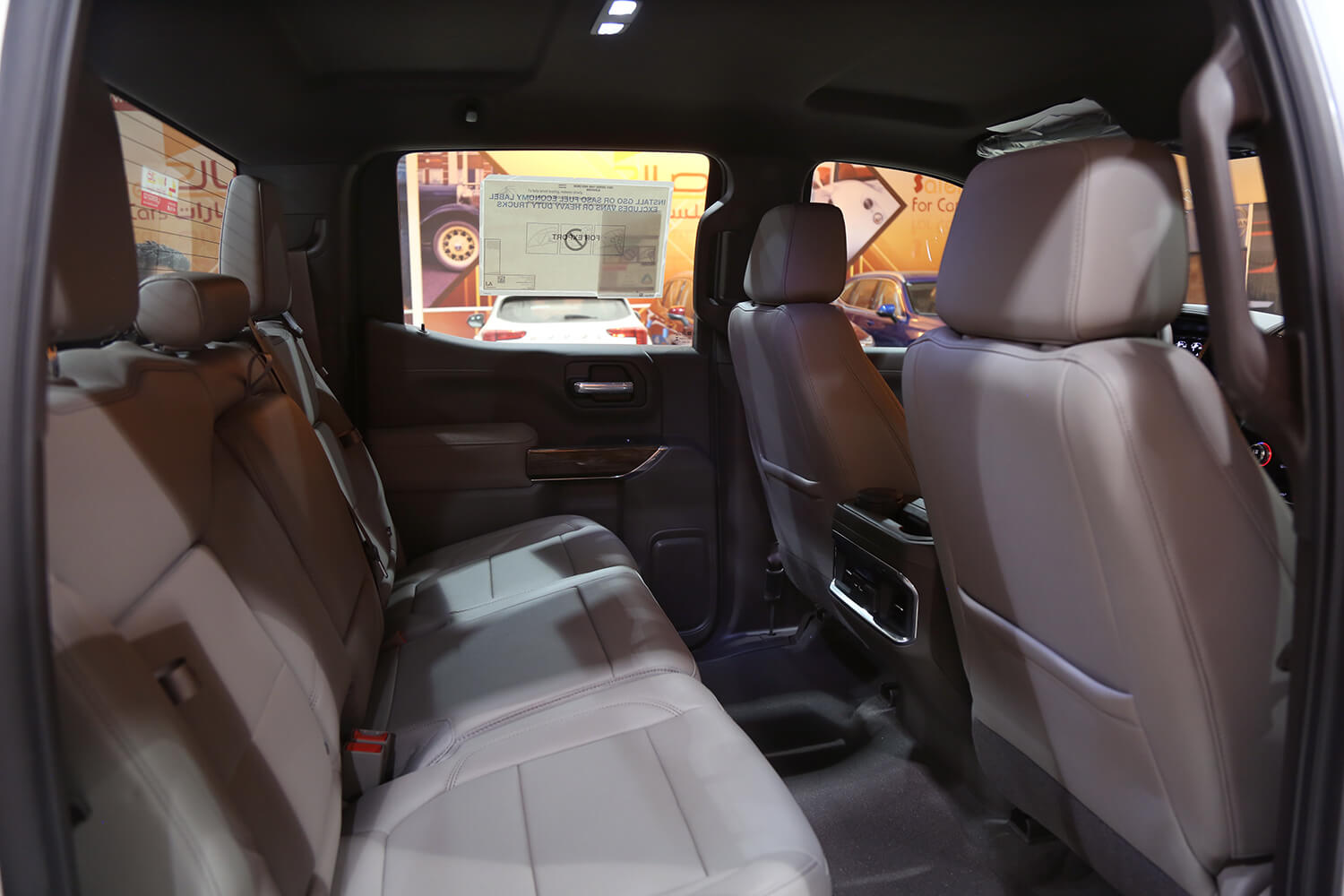 صورة داخلية للسيارة  جي ام سي سييرا ELEVATION 2021