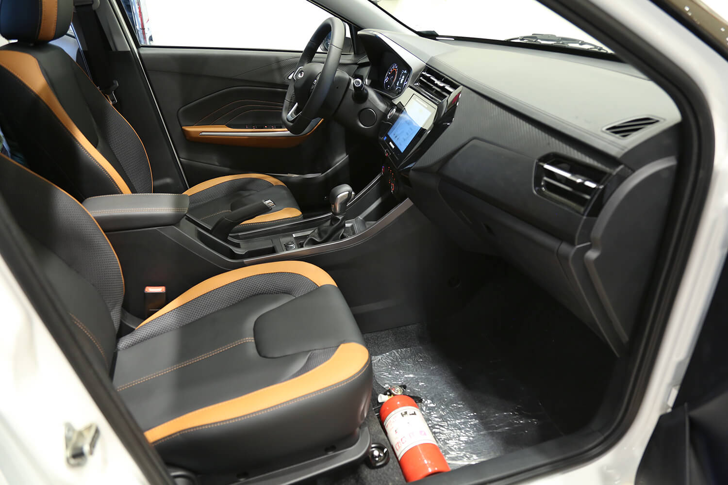 صورة داخلية للسيارة  شيري تيقو 2-برو Luxury 1.5L 2022