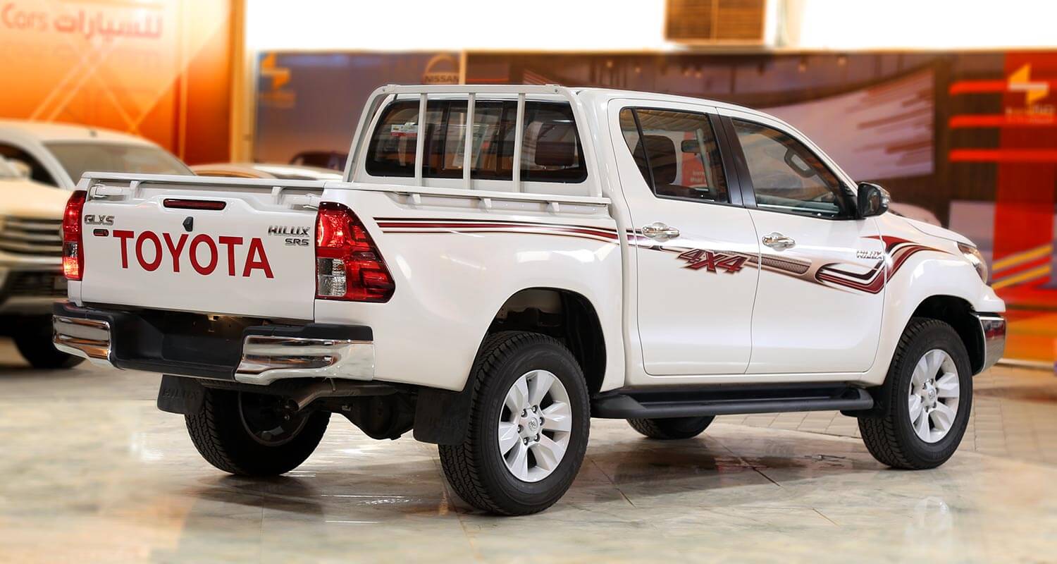 الحلوى جنرال لواء مستشار  Saleh Group For Cars - TOYOTA HILUX S-GLX 4*4 2020